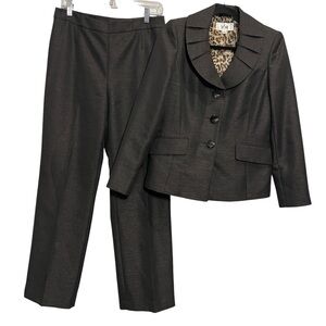 Le Suit Black Pantsuit